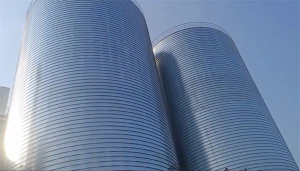 金口河2座混凝土高架卷板仓